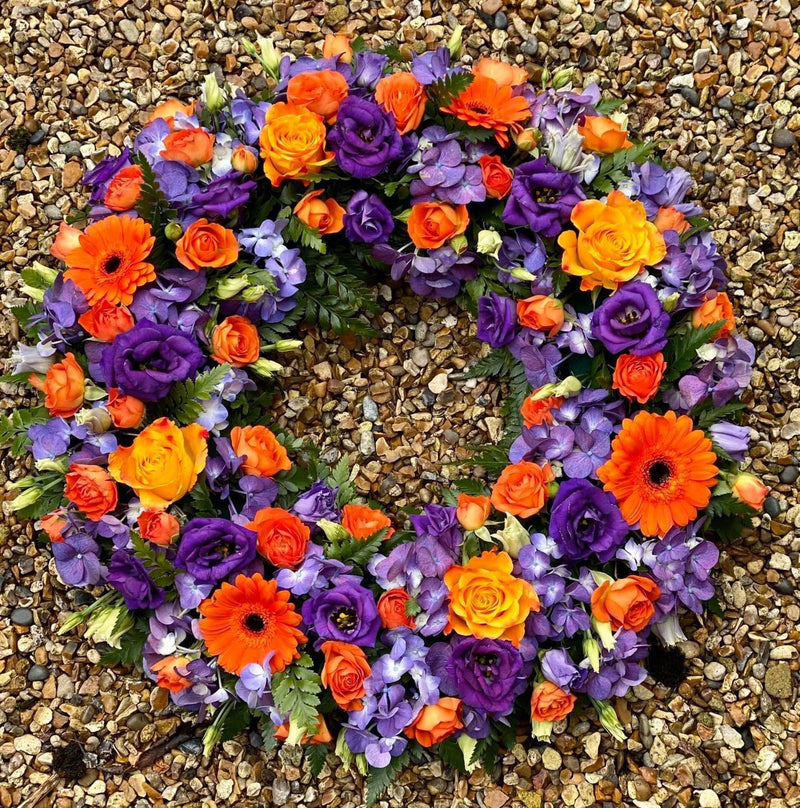 Floral Wreath · Bright & Colourful